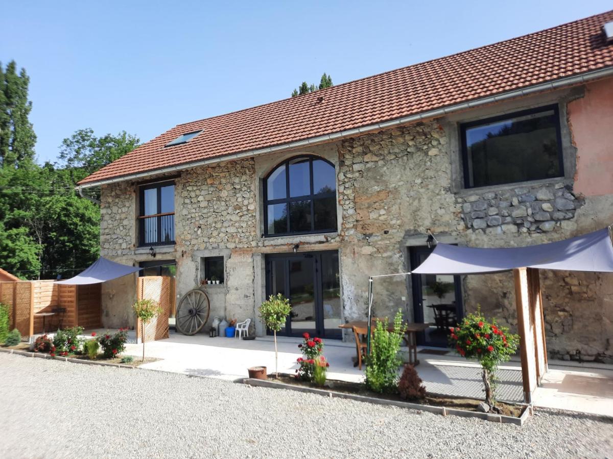 Bed and Breakfast Le Petit Begou Saint-Auban-d'Oze Екстер'єр фото