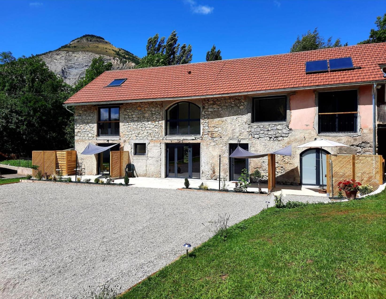 Bed and Breakfast Le Petit Begou Saint-Auban-d'Oze Екстер'єр фото